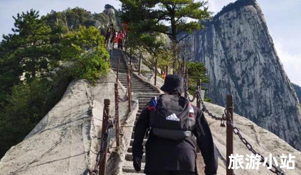 渭南华山景区介绍（登山探险）