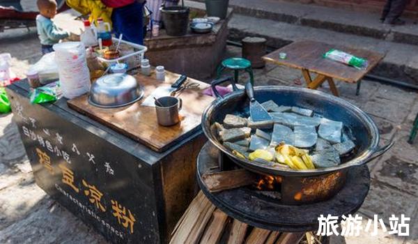 品尝特色美食——白沙冻粉