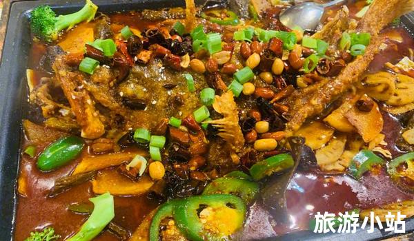 发现黄石美食新景点，靠谱美食（南湖河畔）