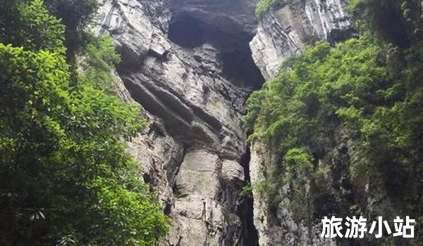 武隆喀斯特旅游区(天生三桥.仙女山.芙蓉洞)介绍（独特自然景观）