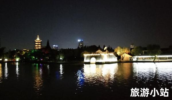 南湖夜游