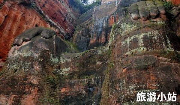 乐山市乐山大佛景区介绍（身临其境）