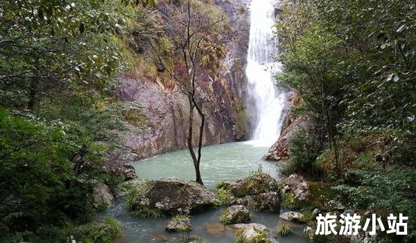 伊泉山风景区