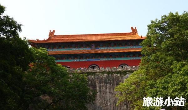 美丽和庄重——明孝陵景区