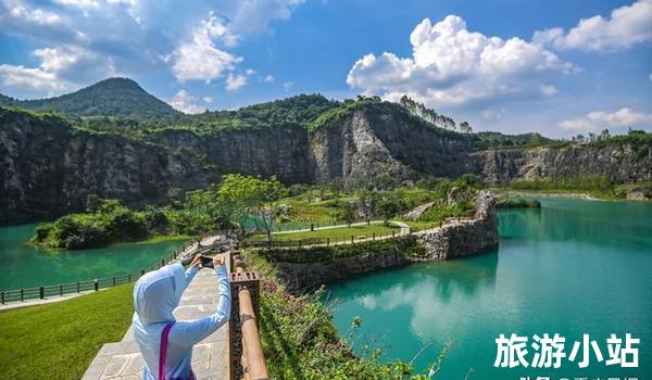 远足爬山-白鹤梁风景区