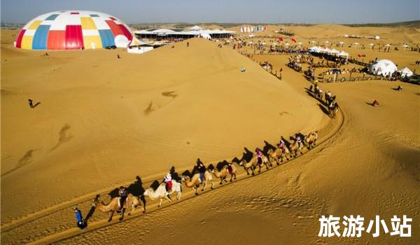 鄂尔多斯响沙湾旅游景区，漫天飞沙