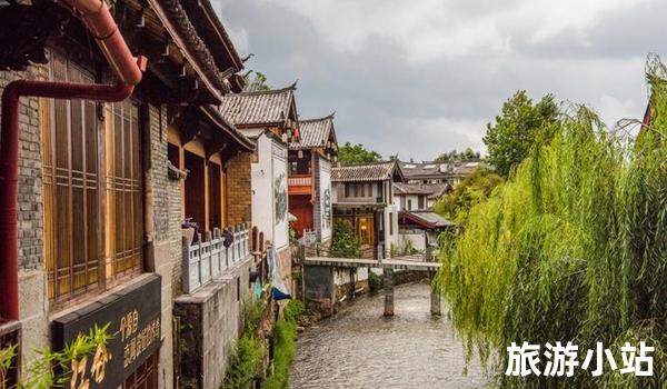 亲水休闲胜地，丽江湖景区